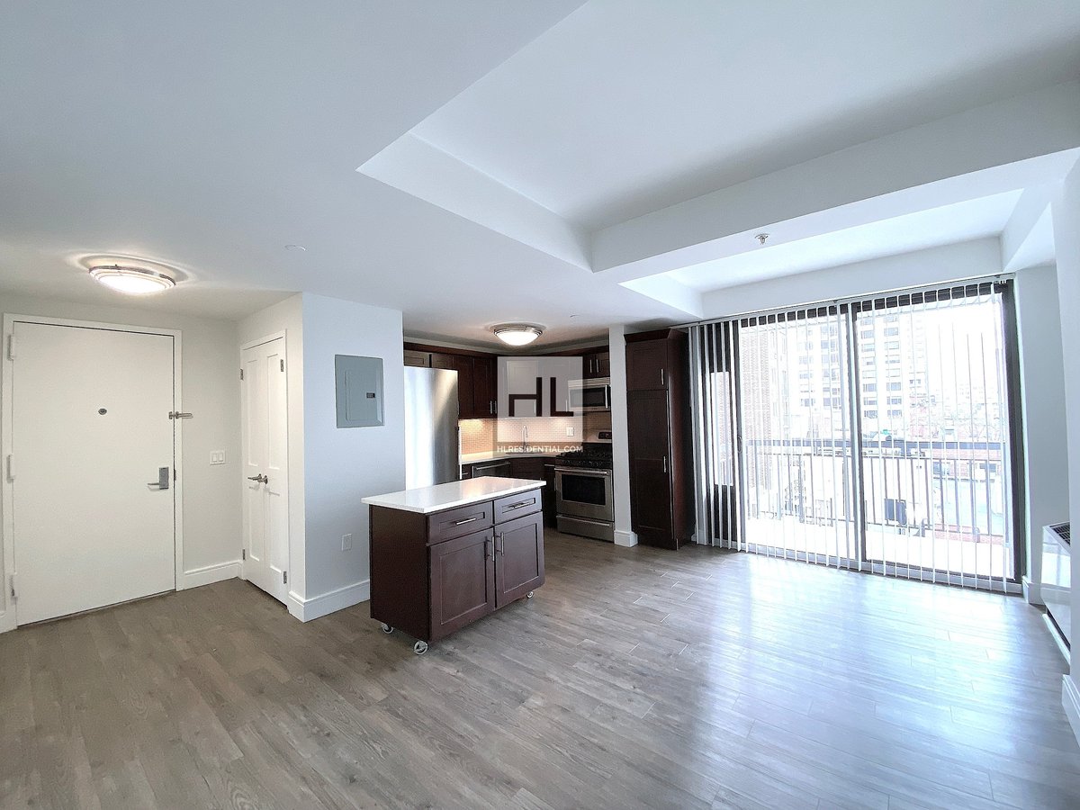 Photo for The Cole by Stonehenge - 354 East 91St Street Rental Building in Yorkville, Manhattan