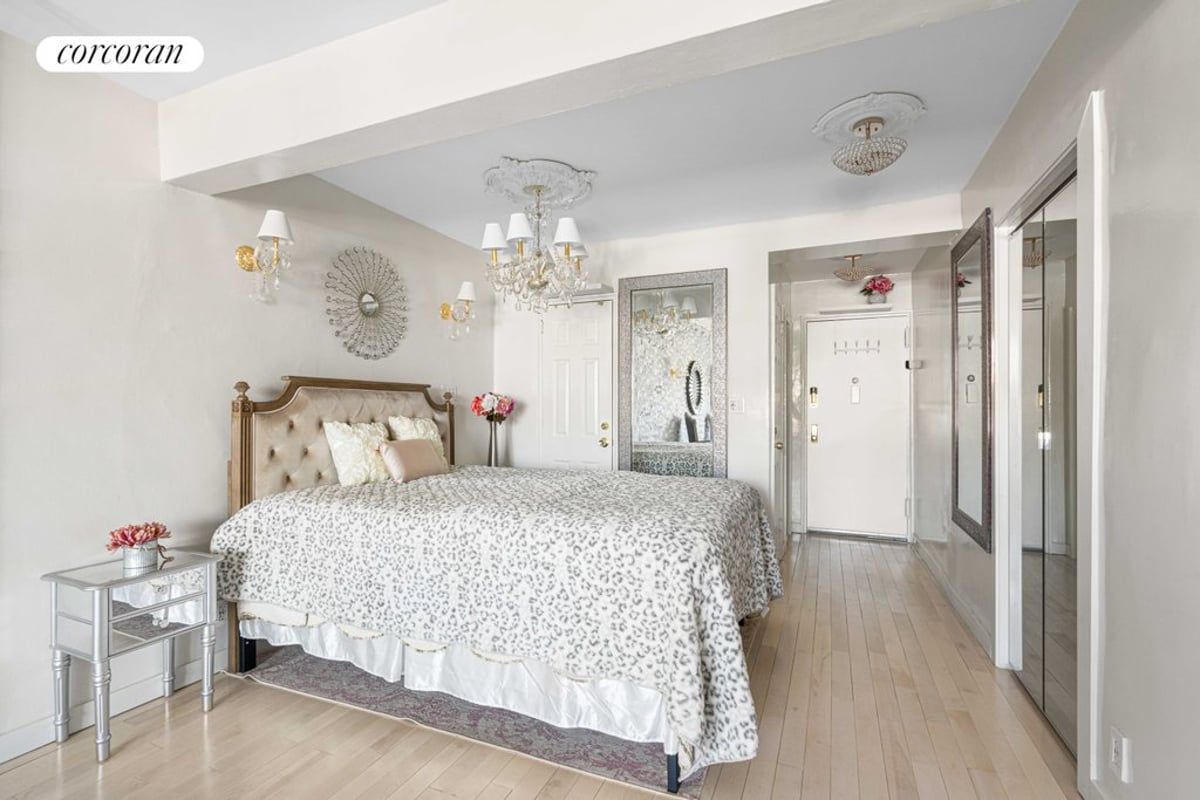 Photo for 130 Hicks Street - 130 Hicks Street Cooperative in Brooklyn Heights, Brooklyn