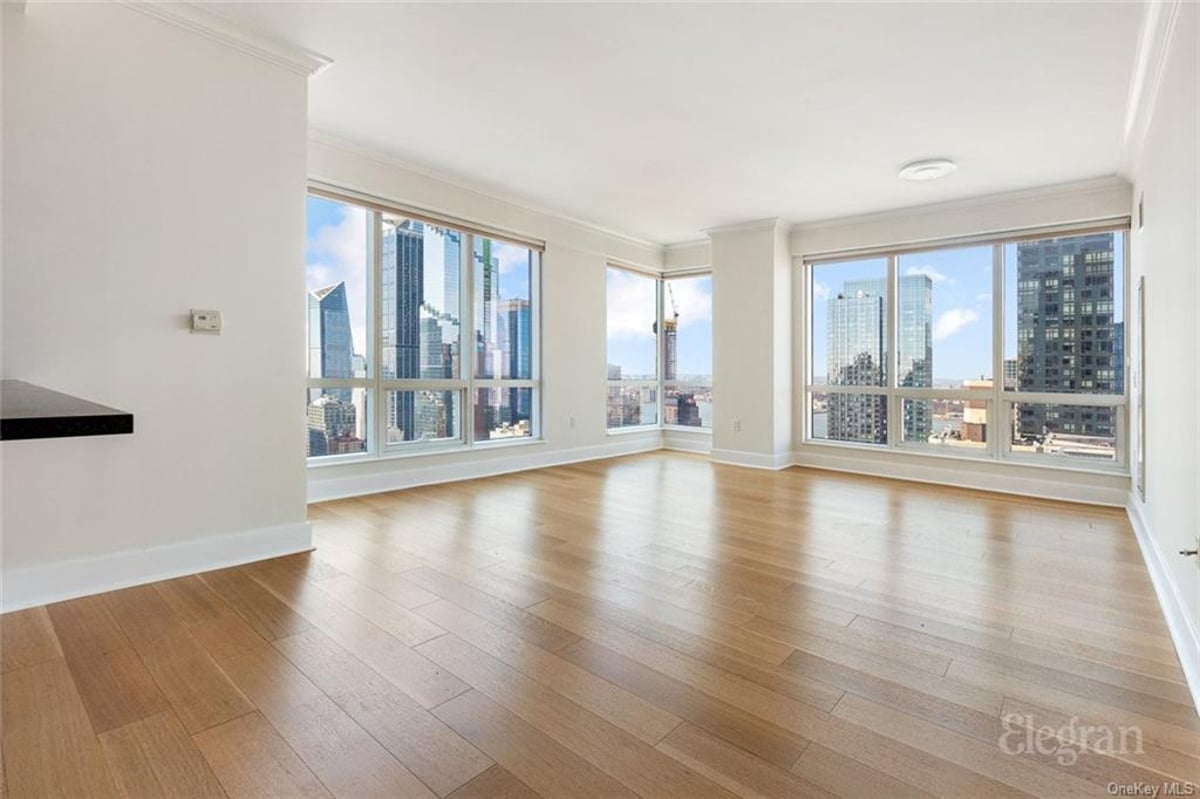 The Orion Condominium 350 West 42nd Street Condominium in Midtown