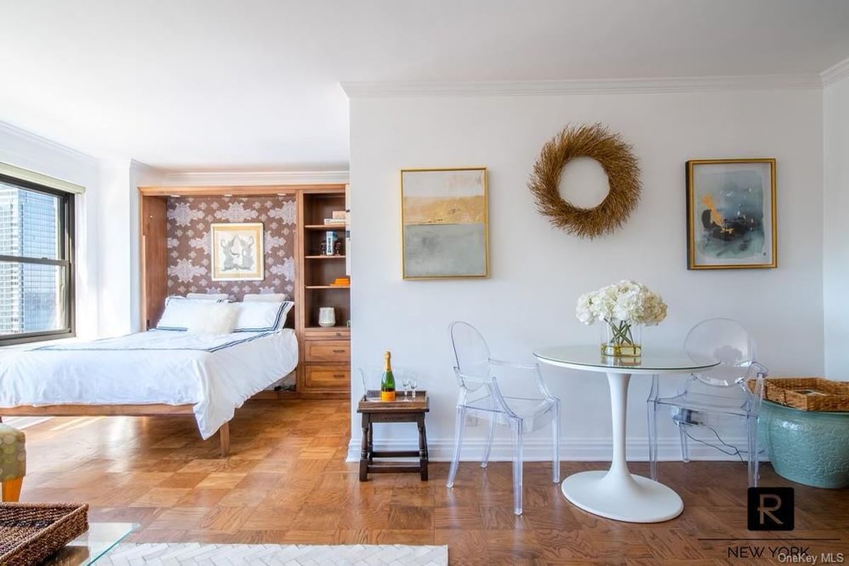 Photo for Lincoln Towers - 140 West End Avenue Condominium in Upper West Side, Manhattan