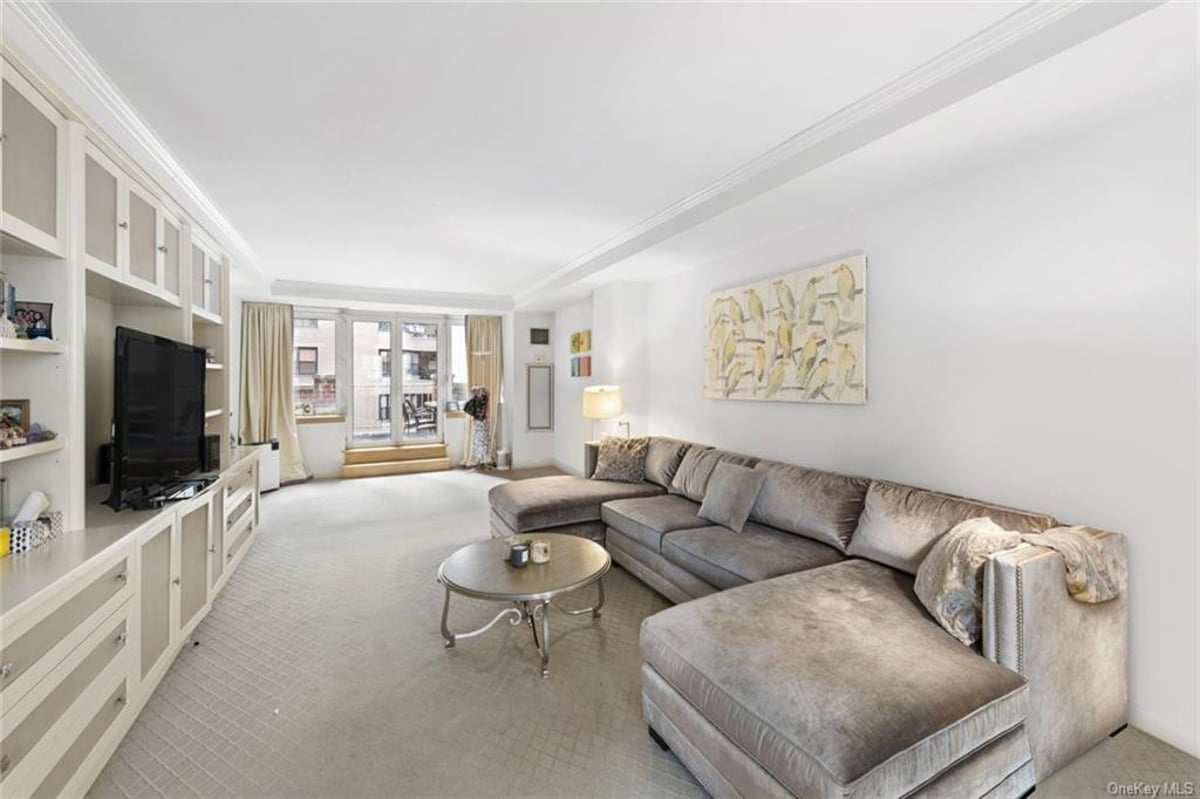 Photo for The Empire Condominium - 188 East 78th Street Condominium in Upper East Side, Manhattan