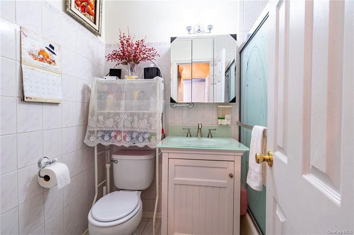 Photo for 305 East 24th Street - 305 East 24th Street Cooperative in Kips Bay, Manhattan