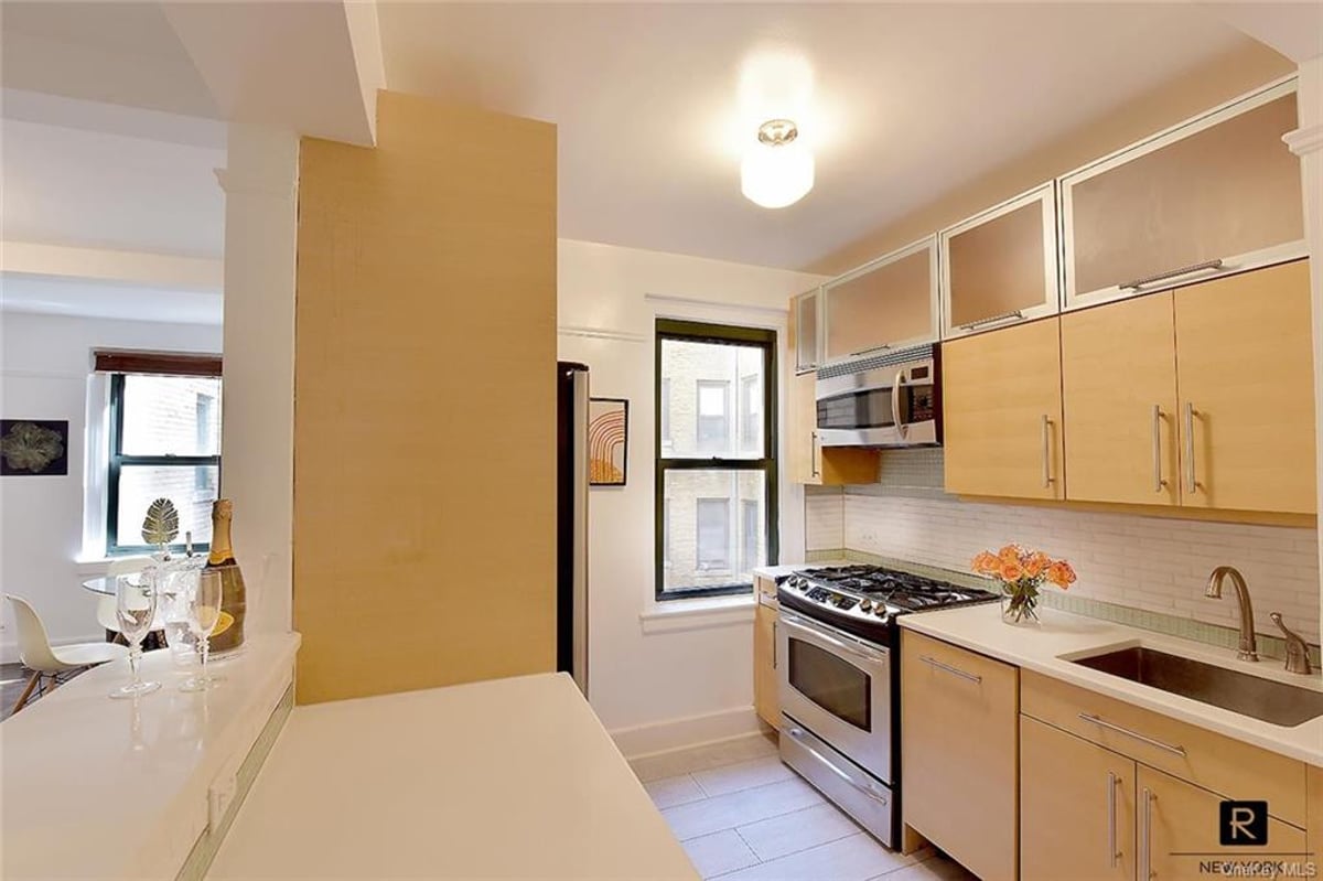 Photo for 65 West 95th Street - 65 West 95th Street Cooperative in Upper West Side, Manhattan