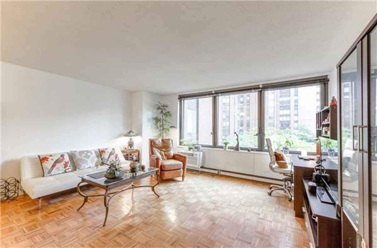 Photo for Yorkville Tower 1 - 1623 3rd Avenue Mixed Use in Upper East Side, Manhattan