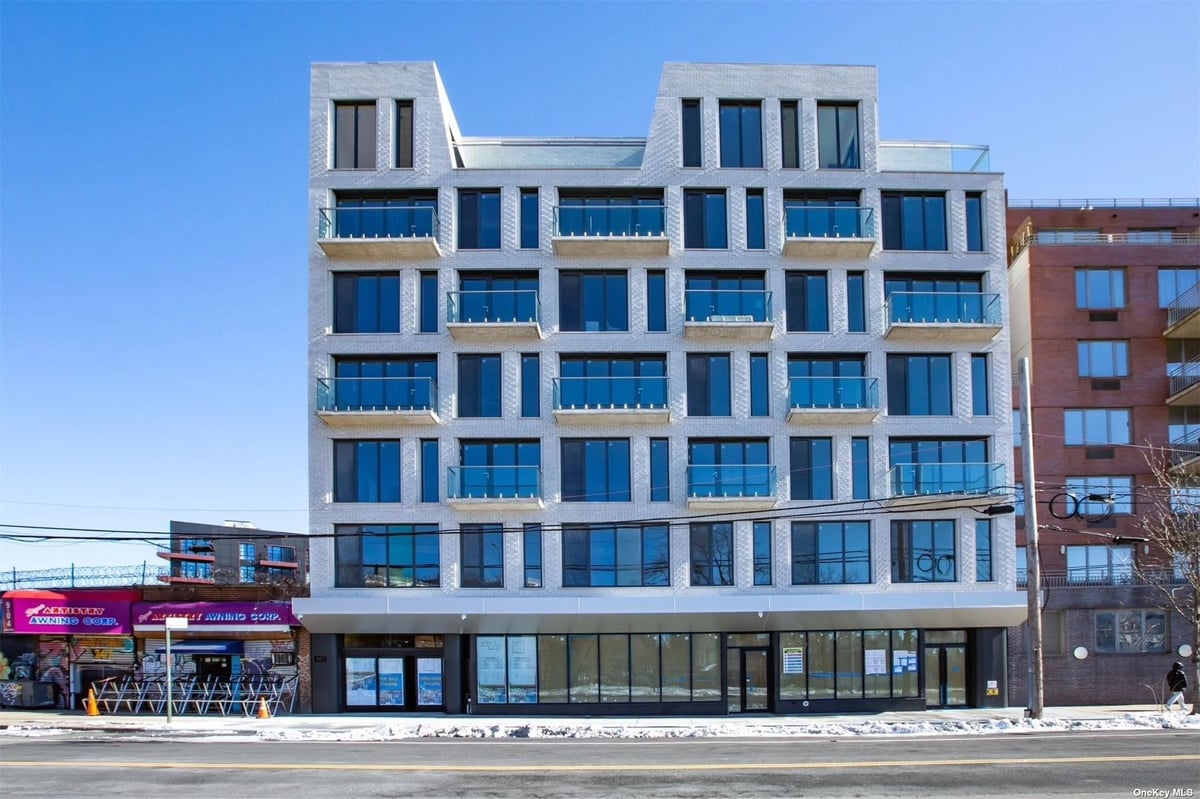 Photo for Marina Astoria - 30-05 Vernon Blvd Condominium in Astoria, Queens