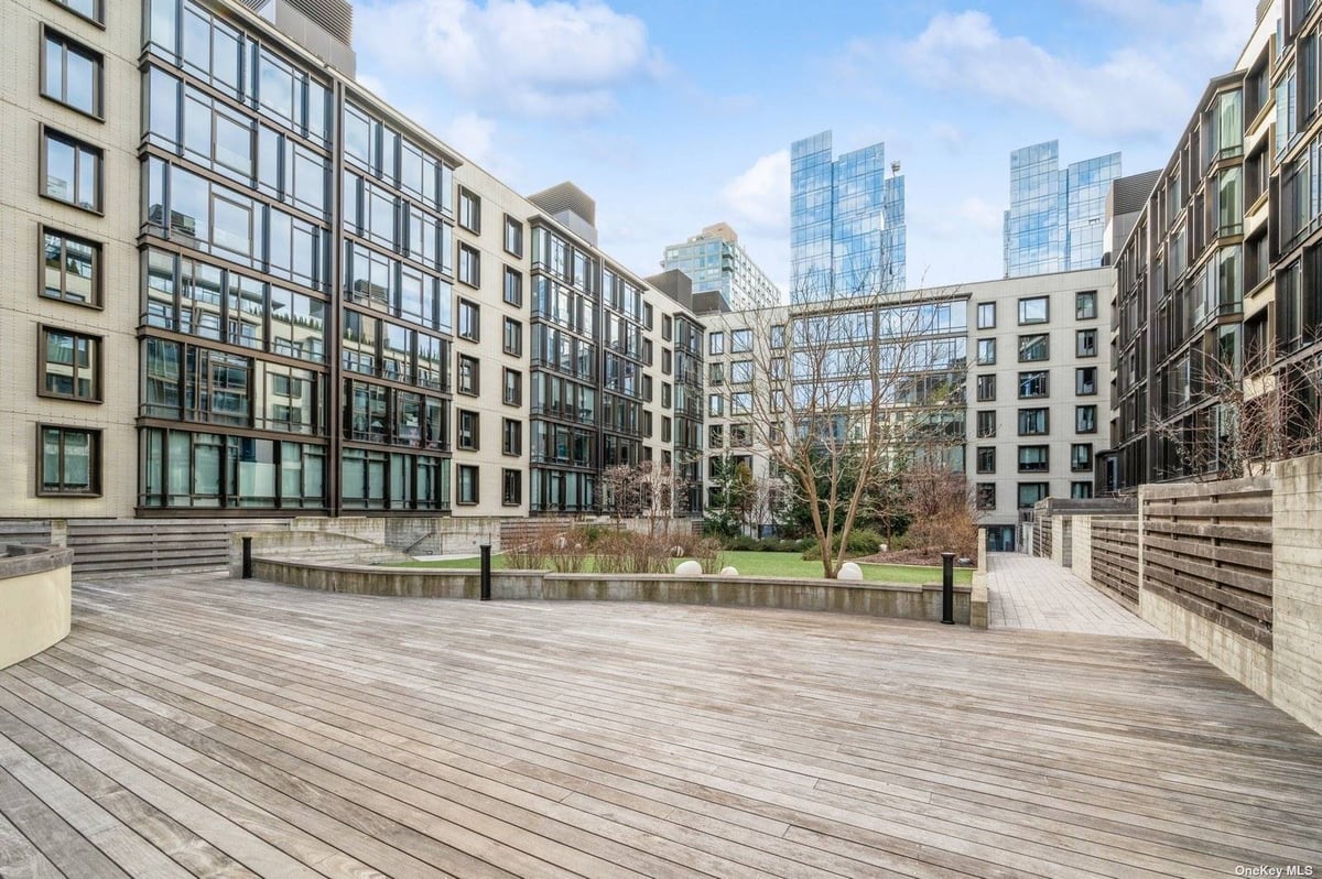 Photo for Oosten - 429 Kent Avenue Condominium in Williamsburg, Brooklyn