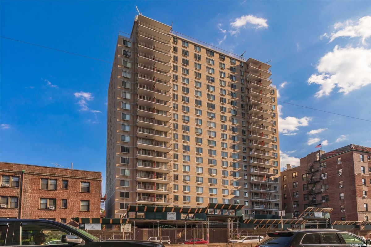 Photo for 118-18 Union Turnpike - 118-18 Union Turnpike Cooperative in Kew Gardens, Queens