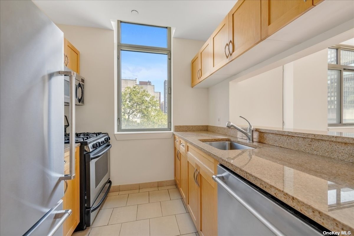 Photo for Sycamore - 250 East 30th Street Condominium in Murray Hill, Manhattan
