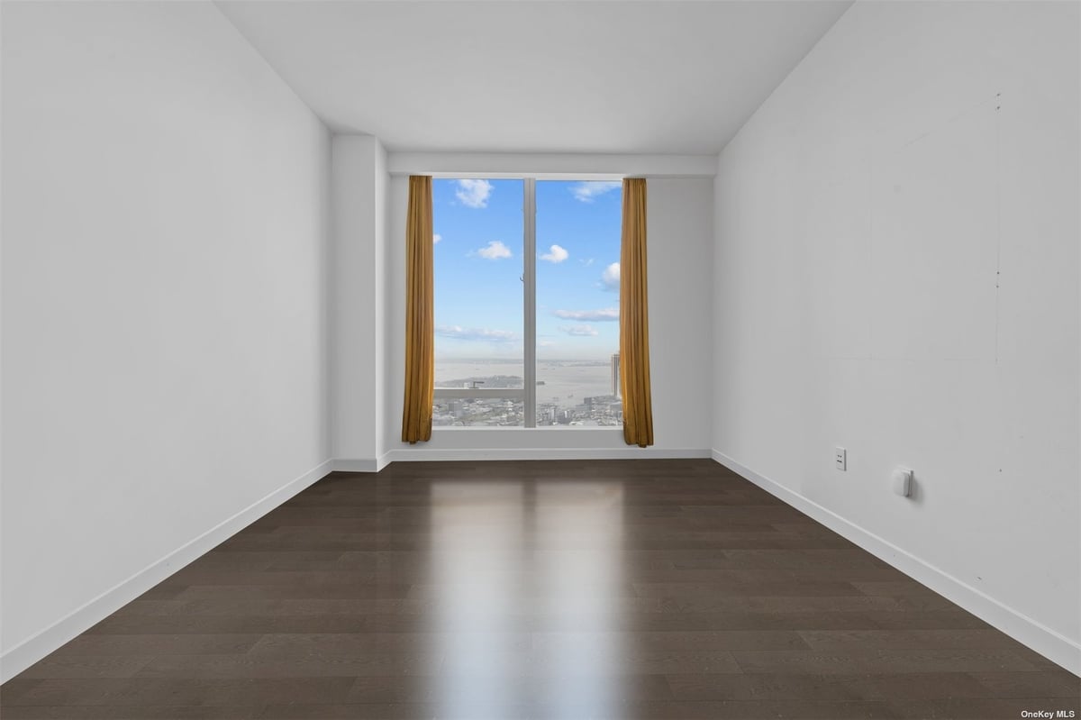 Photo for One Manhattan Square - 252 South Street Condominium in Lower East Side, Manhattan