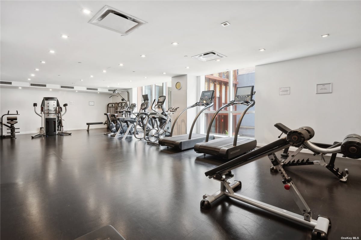 Photo for 325 Lexington Avenue - 325 Lexington Avenue Condominium in Murray Hill, Manhattan