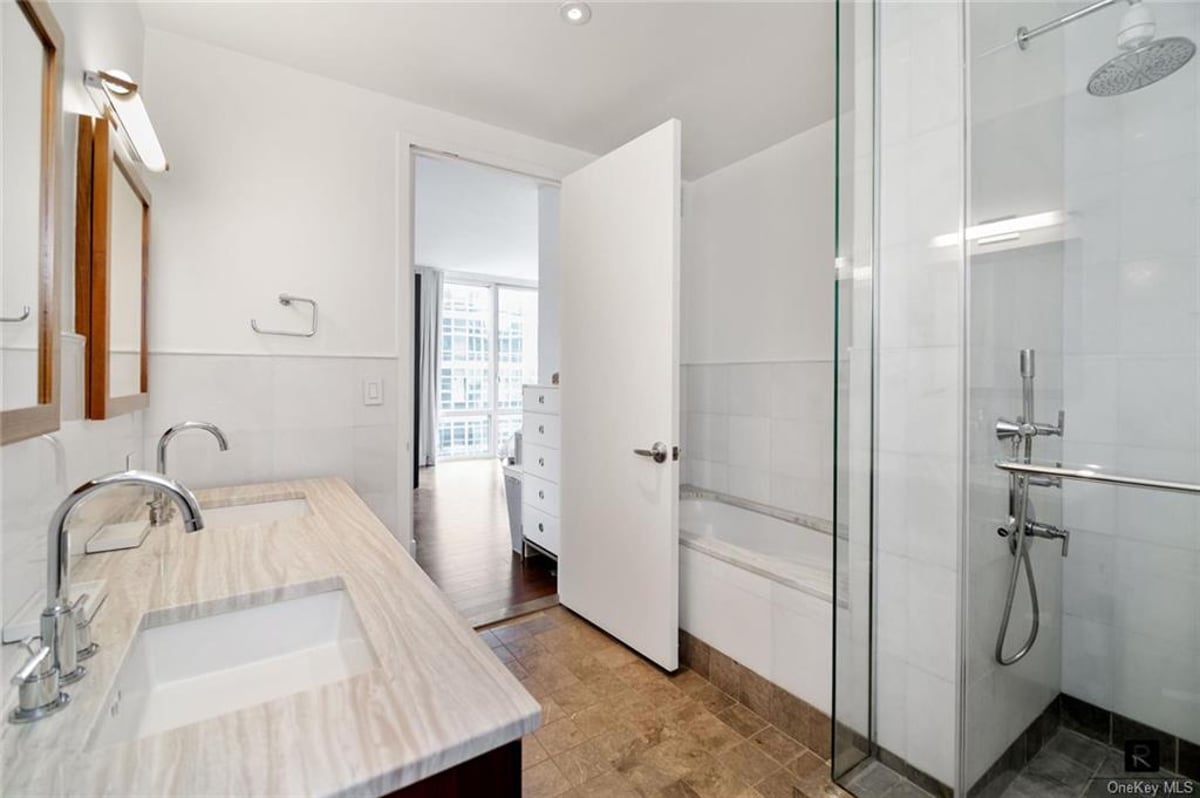 Photo for 10 West End Avenue - 10 West End Avenue Condominium in Midtown West, Manhattan