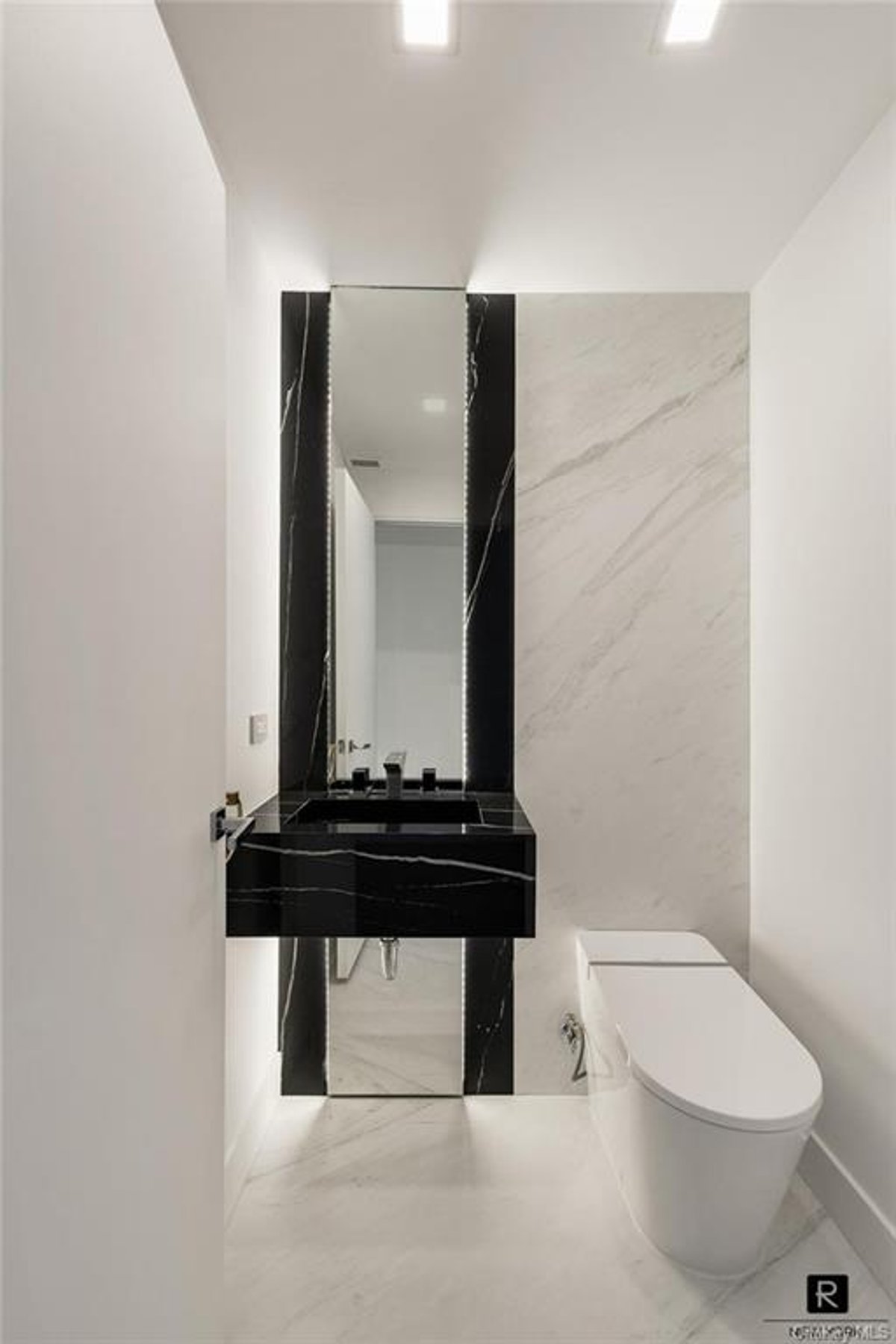Photo for Metropolitan Tower - 146 West 57th Street Condominium in Midtown, Manhattan