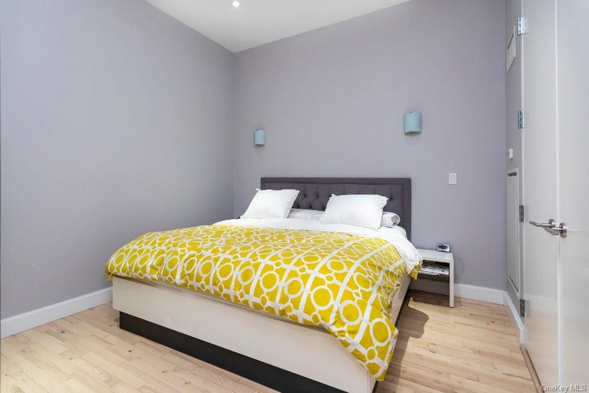 Photo for Loft 25 - 420 West 25th Street Condominium in Chelsea, Manhattan