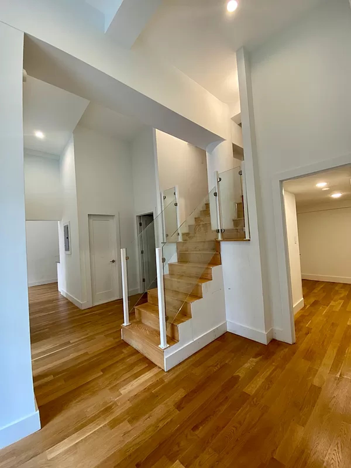 Photo for 220 EAST 22 STREET - 220 East 22nd Street Rental Building in Gramercy Park, Manhattan