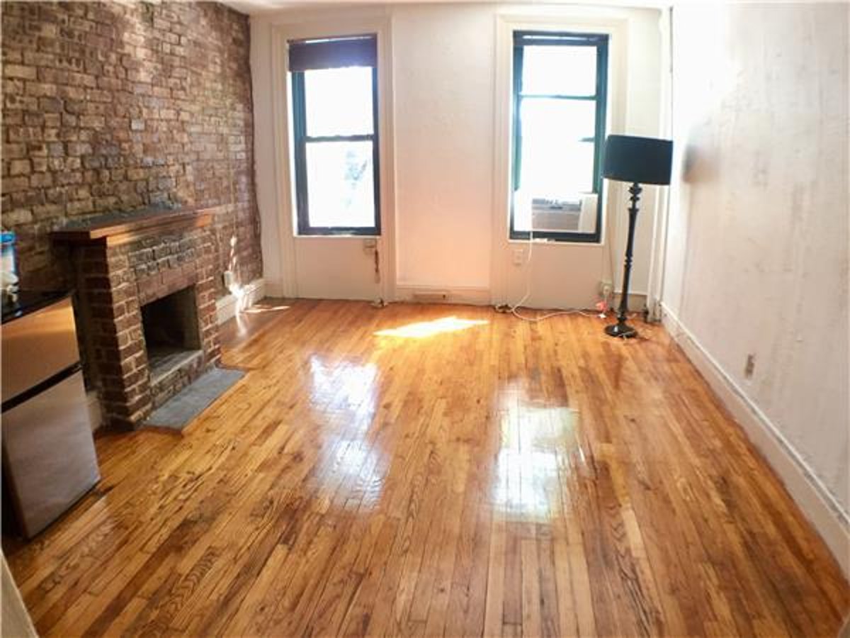 Photo for 86 Horatio Street - 86 Horatio Street Cooperative in Meatpacking, Manhattan