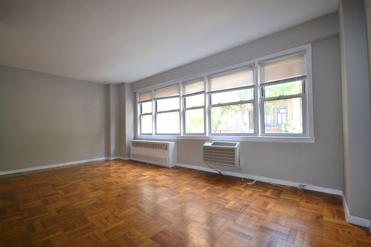 Photo for 150 EAST 37 STREET - 148 East 37th Street Condominium in Murray Hill, Manhattan