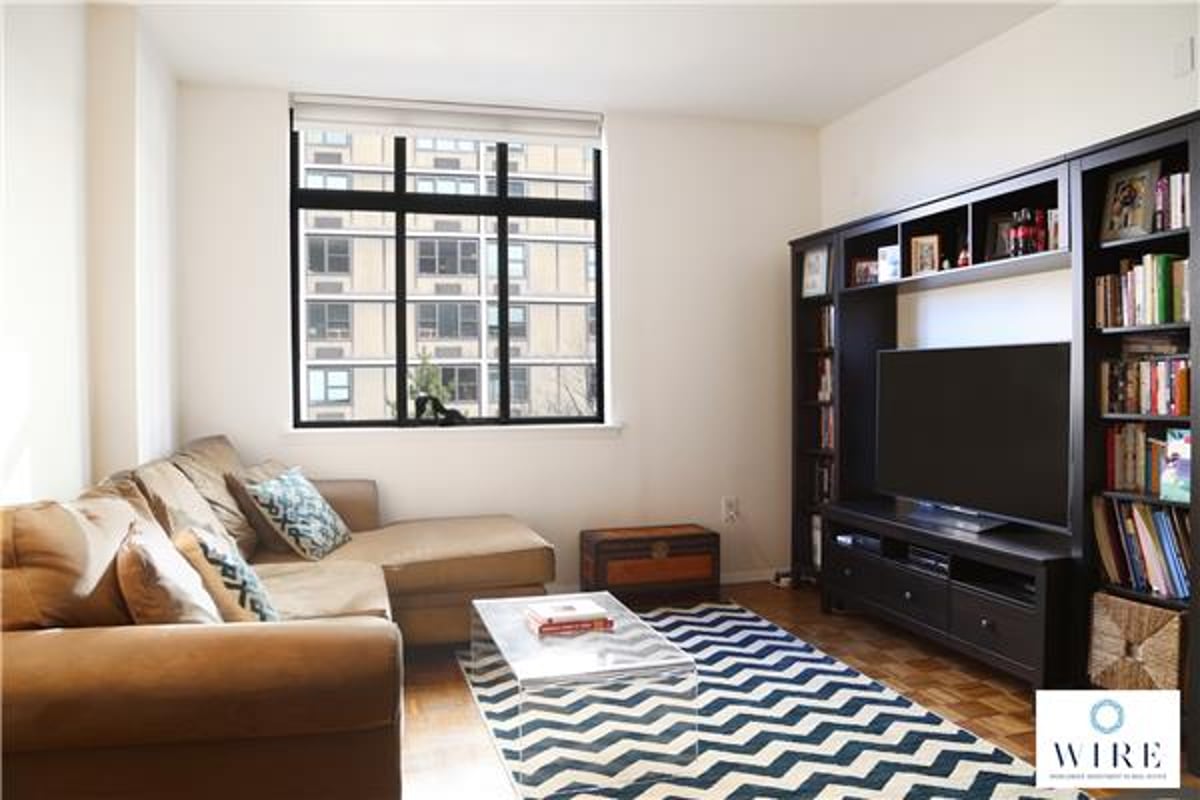 Photo for Hudson Tower - 350 Albany Street Condominium in Battery Park City, Manhattan