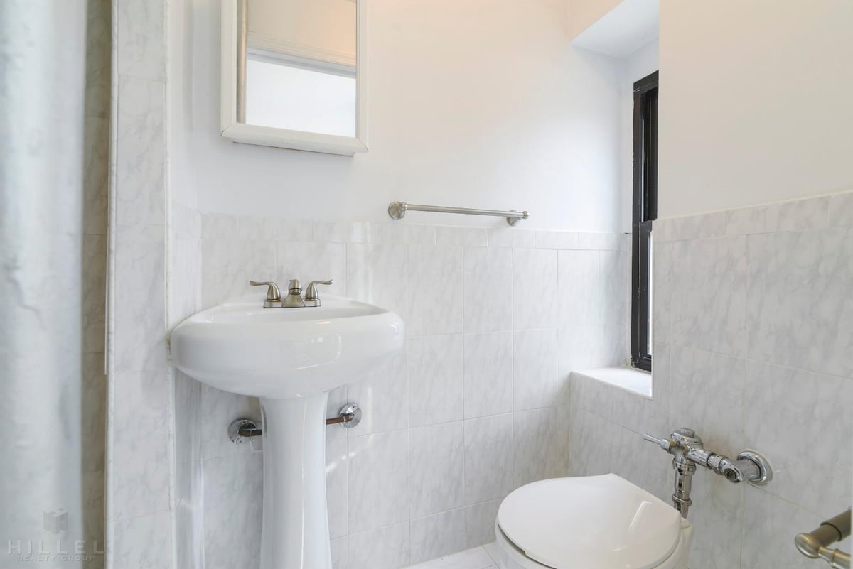 Photo for 43-09 47 AVENUE - 43-09 47th Avenue Rental Building in Long Island City, Queens