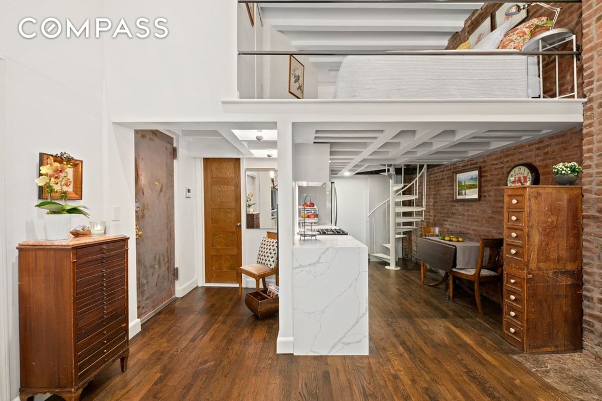 Photo for 460 WEST 23 STREET - 460 West 23rd Street Cooperative in Chelsea, Manhattan