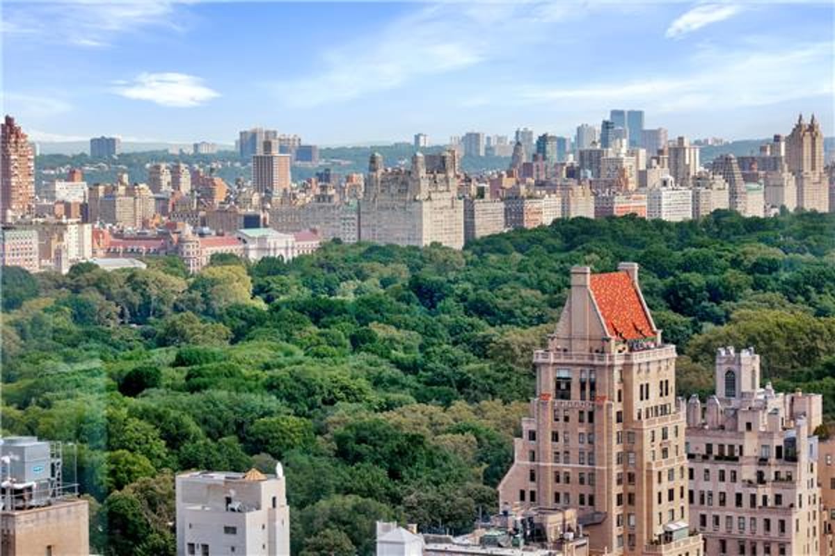 Photo for 500 PARK AVENUE - 500 Park Avenue Condominium in Midtown East, Manhattan