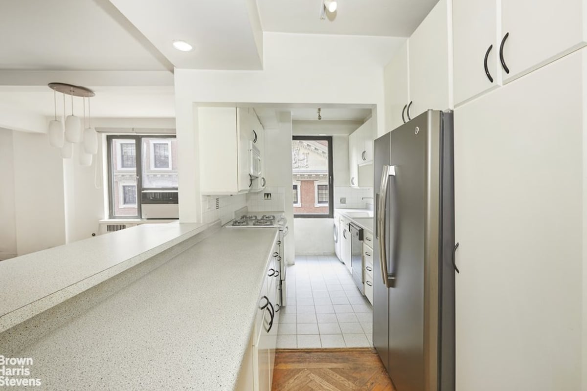 Photo for 50 Park Avenue - 31 East 37th Street Cooperative in Midtown, Manhattan