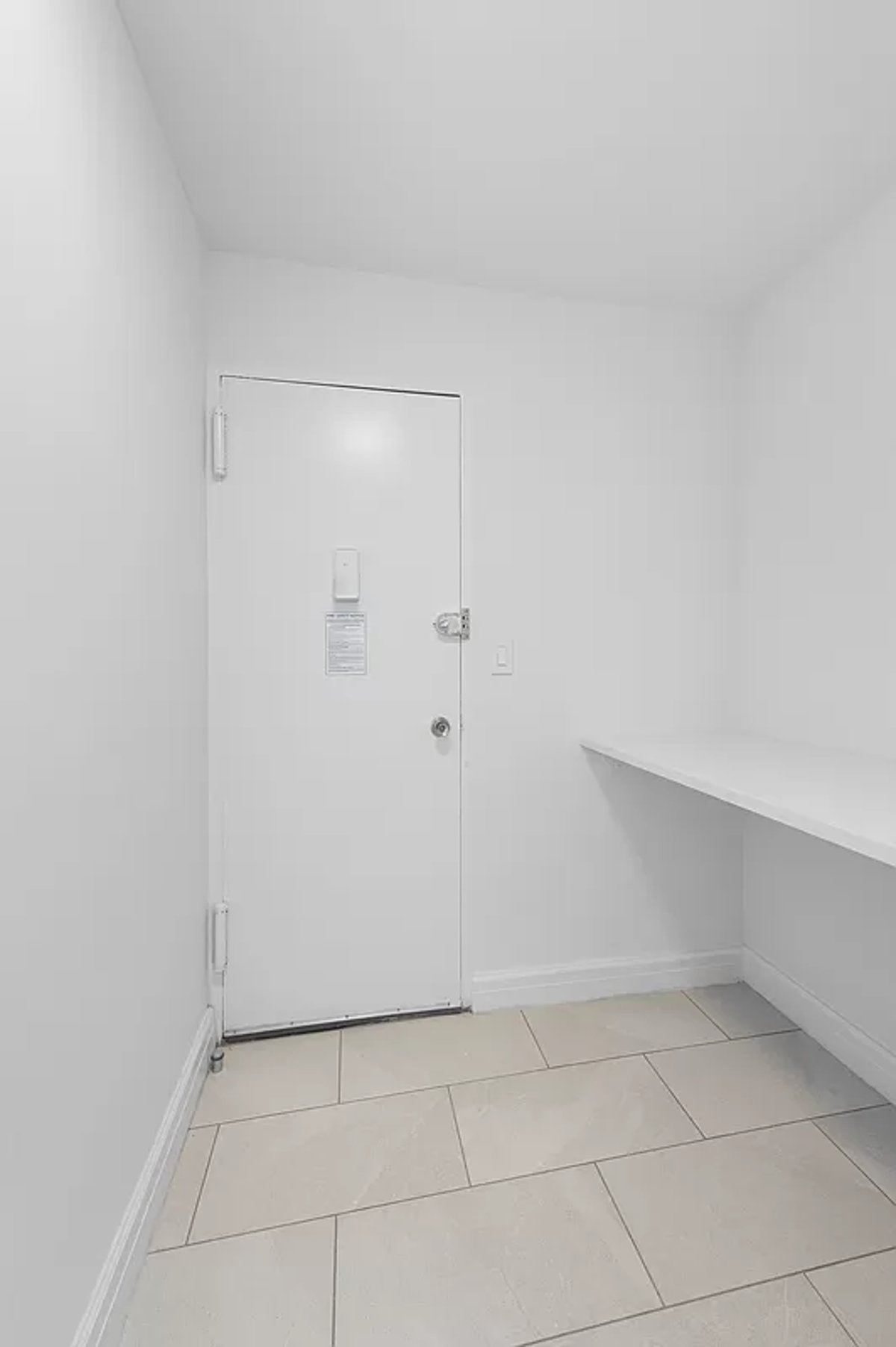 Photo for 215 East 68th - 215 East 68th Street Rental Building in Lenox Hill, Manhattan