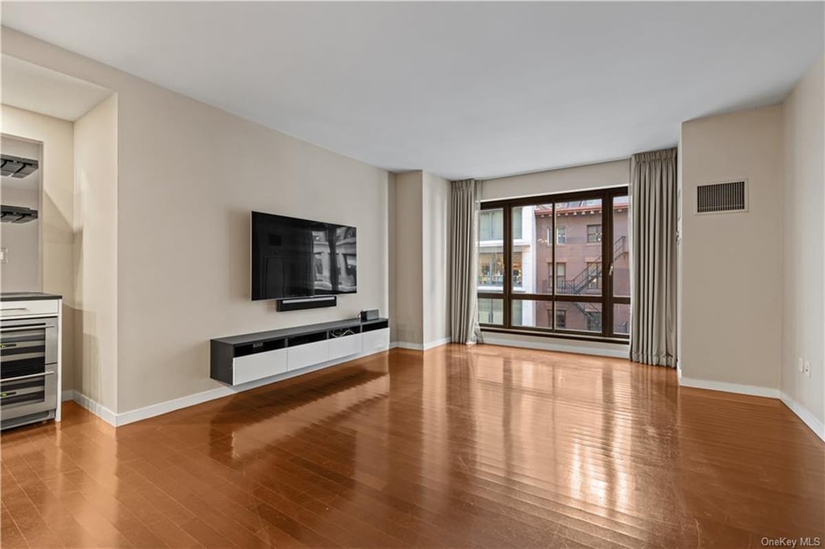 Photo for 4W21 - 4 West 21St Street Cooperative in Flatiron, Manhattan