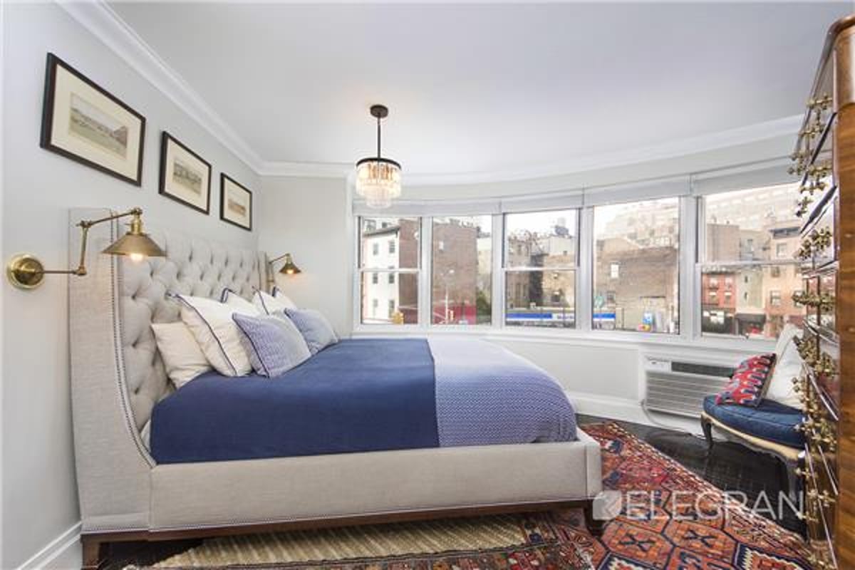 Photo for The Van Gogh - 14 Horatio Street Cooperative in West Village, Manhattan