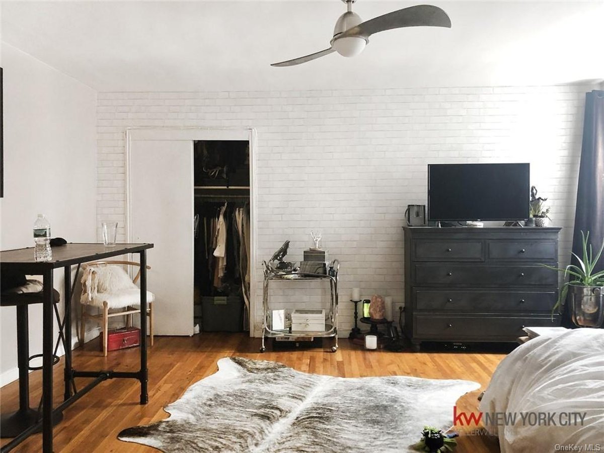 Photo for 165 Christopher Street - 165 Christopher Street Cooperative in West Village, Manhattan