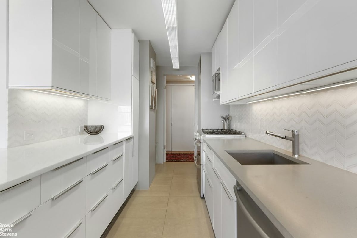 Photo for Lincoln Towers - 140 West End Avenue Condominium in Upper West Side, Manhattan