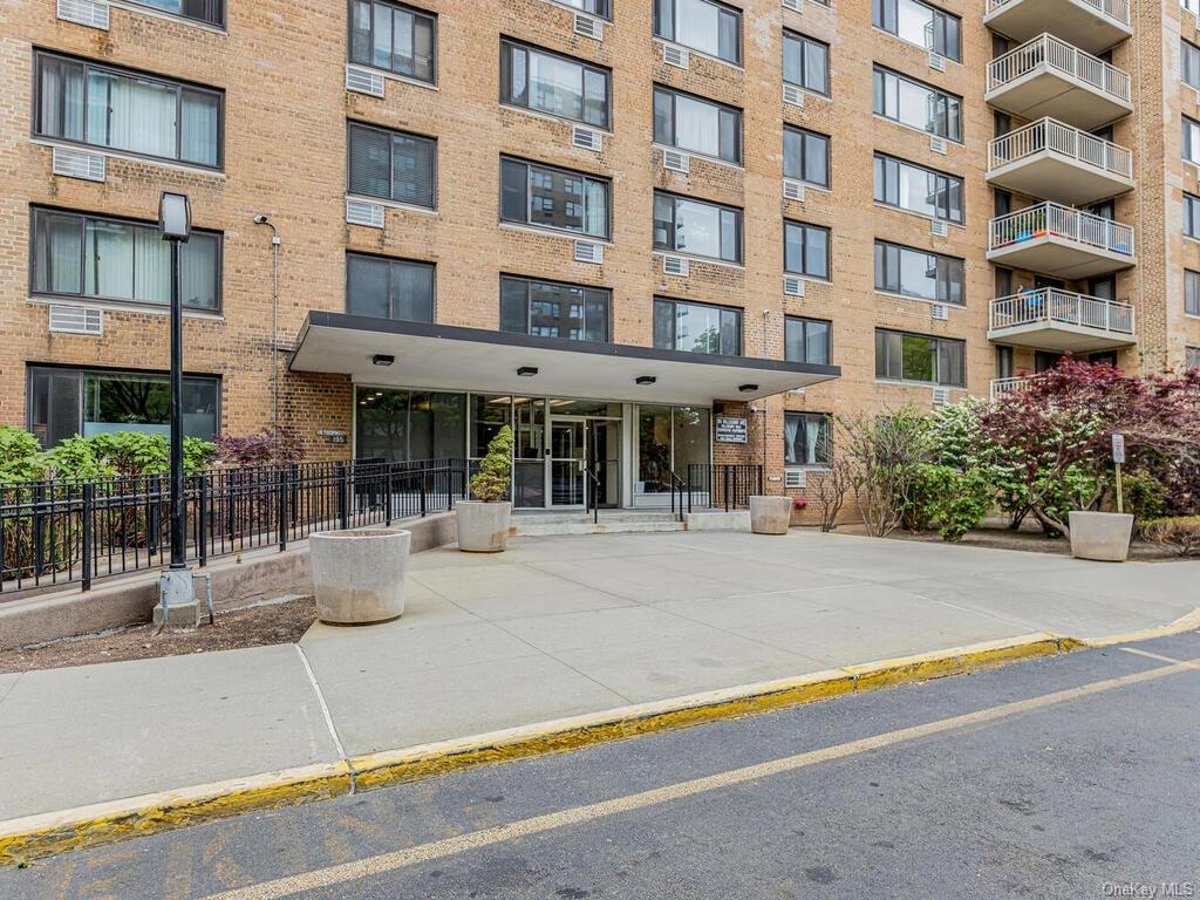 Photo for Willoughby Walk Apartments - 195 Willoughby Avenue Cooperative in Clinton Hill, Brooklyn