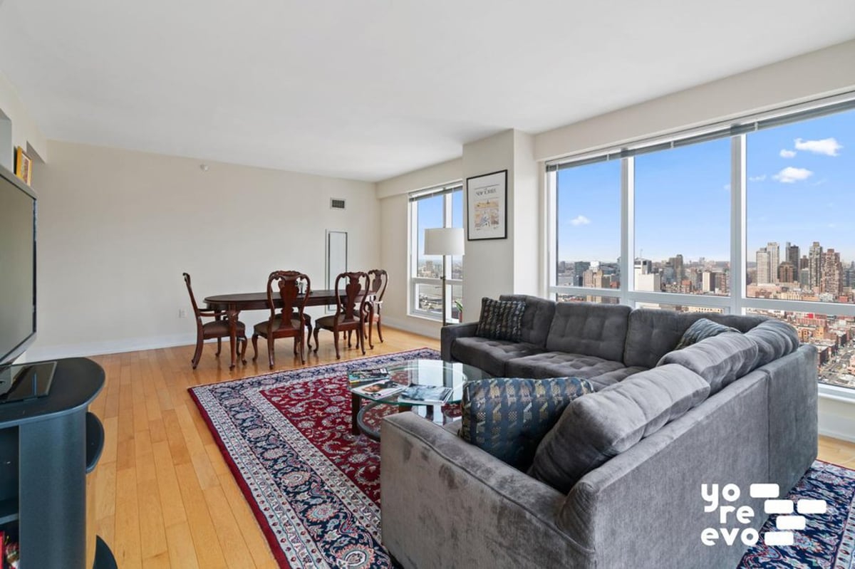 The Orion Condominium 350 West 42nd Street Condominium in 39;s