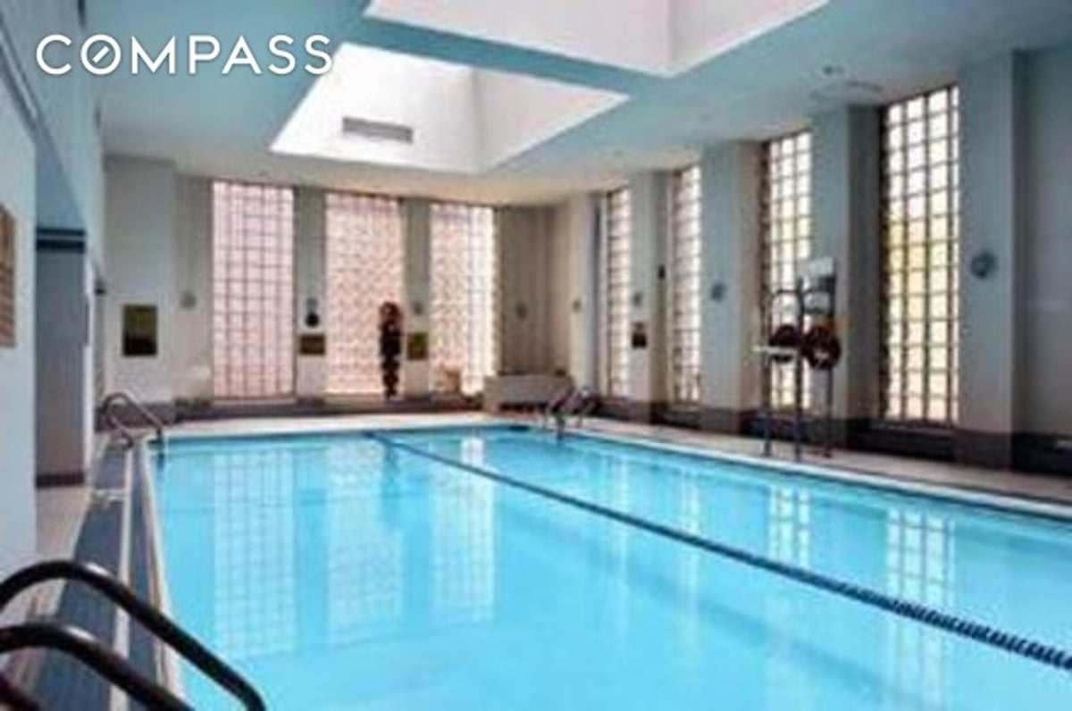 Photo for The Channel Club - 455 East 86th Street Condominium in Upper East Side, Manhattan