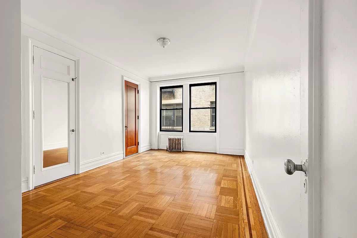 Photo for The Riviera - 790 Riverside Drive Cooperative in Washington Heights, Manhattan