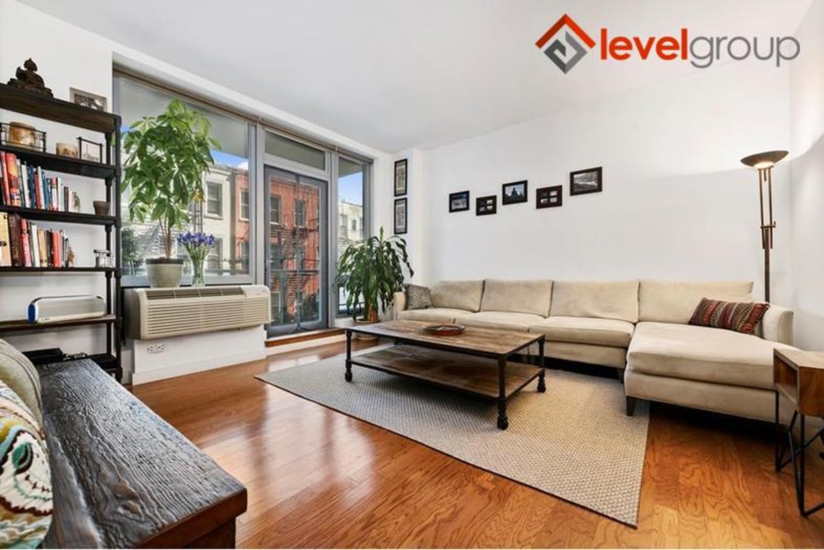 Photo for One Hunters Point - 5-49 Borden Avenue Condominium in Long Island City, Queens