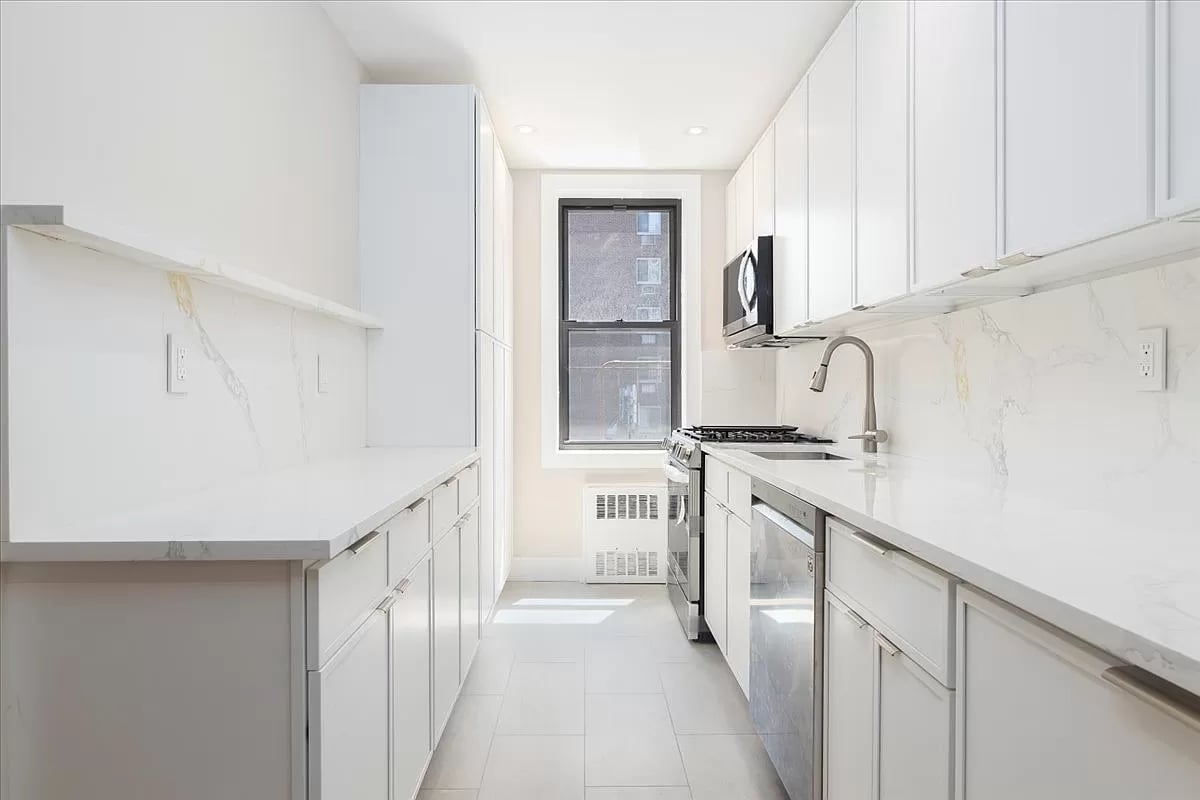 Photo for 350 East 30th Street - 350 East 30th Street Condominium in Kips Bay, Manhattan