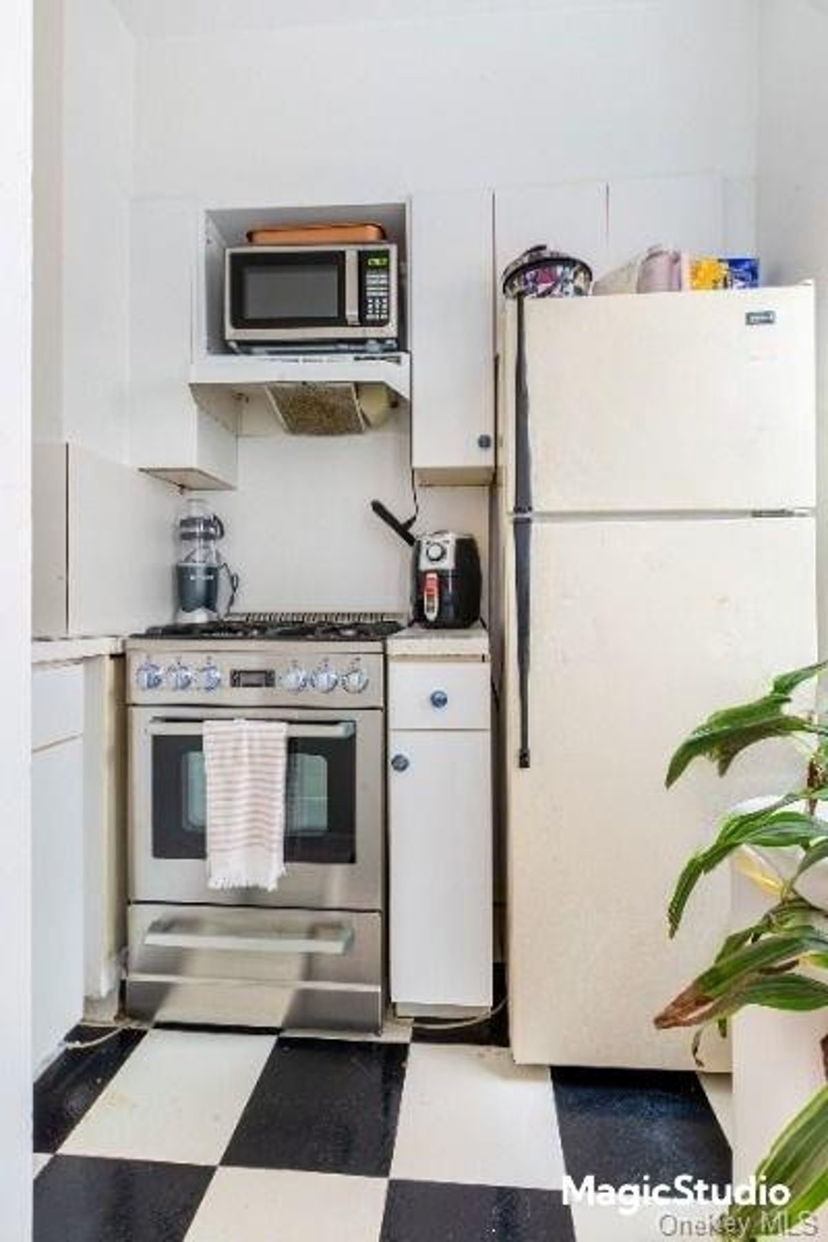 Photo for 240 East 46th Street - 240 East 46th Street Condominium in Midtown East, Manhattan