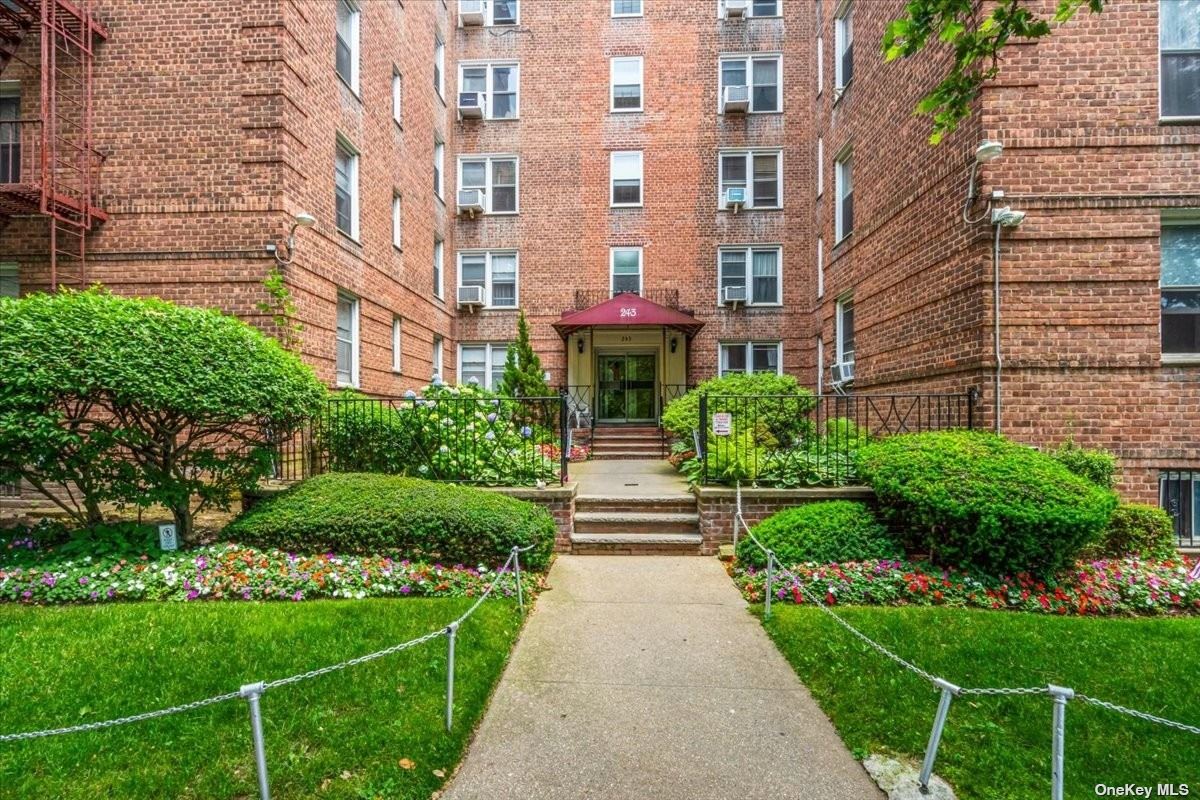 Photo for 221 MC DONALD AVENUE - 221 Mcdonald Avenue Cooperative in Windsor Terrace, Brooklyn