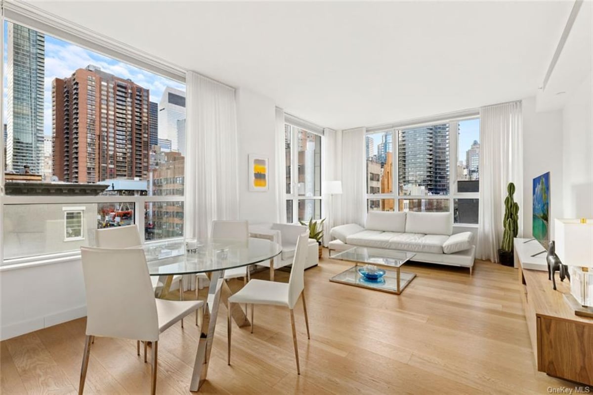 Photo for 33 West End Avenue - 33 West End Avenue Condominium in Lincoln Square, Manhattan