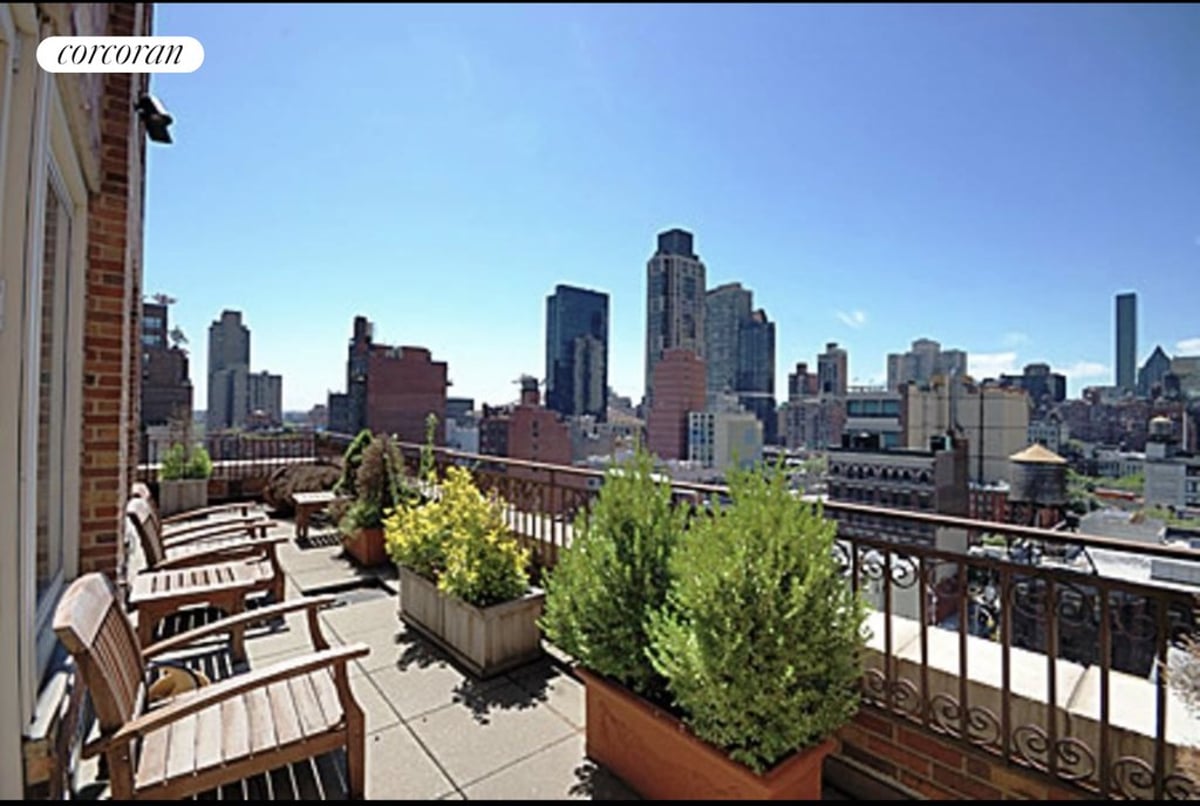 Photo for Kenton Place - 305 East 63rd Street Rental Building in Lenox Hill, Manhattan