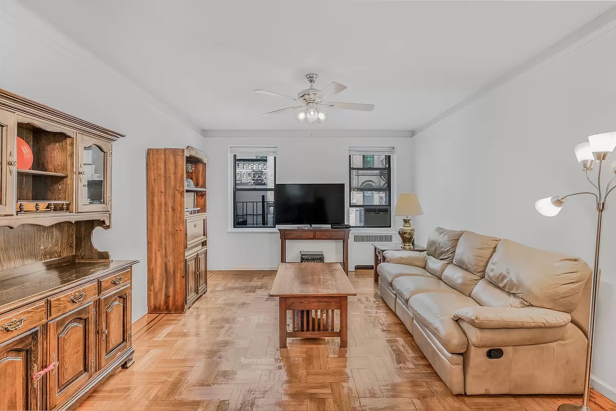 Photo for 208 East 28th Street - 208 East 28th Street Cooperative in Murray Hill, Manhattan