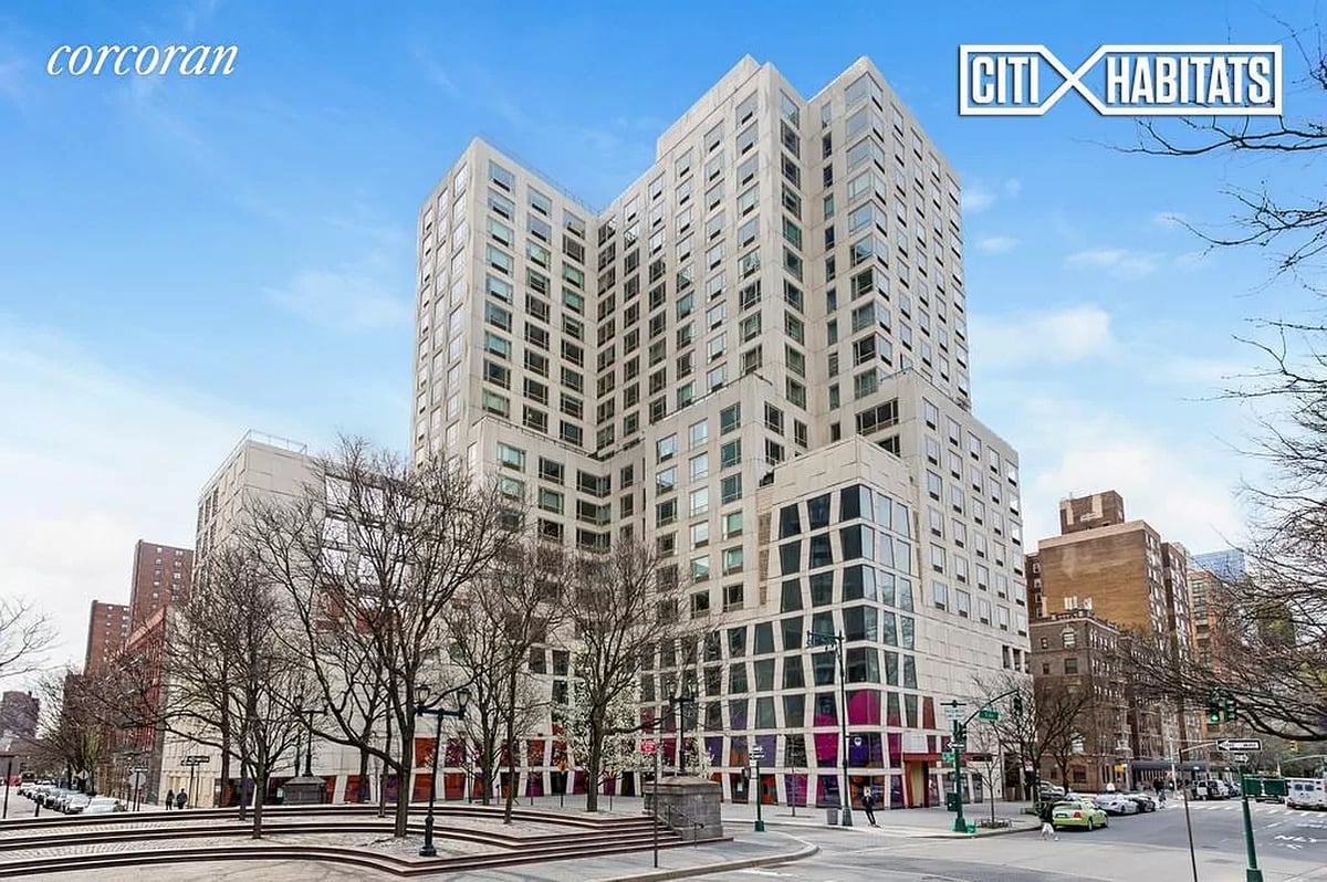 Photo for One Museum Mile - 1280 Fifth Avenue Condominium in Harlem, Manhattan