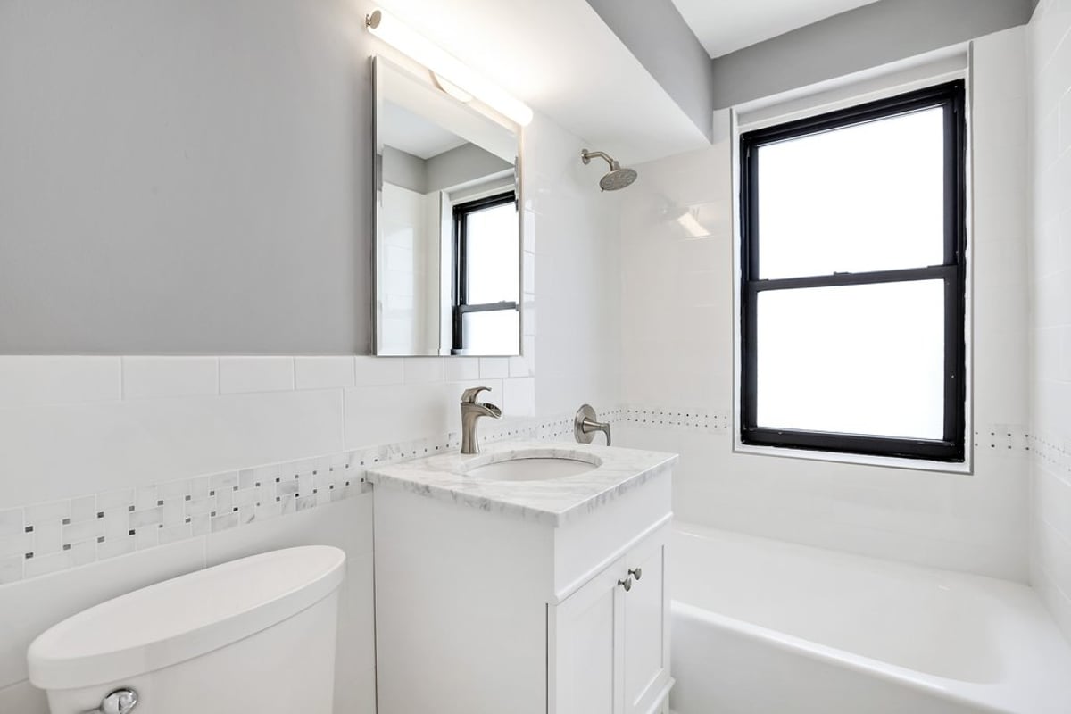 Photo for 301 East 63rd Street - 301 East 63rd Street Cooperative in Lenox Hill, Manhattan