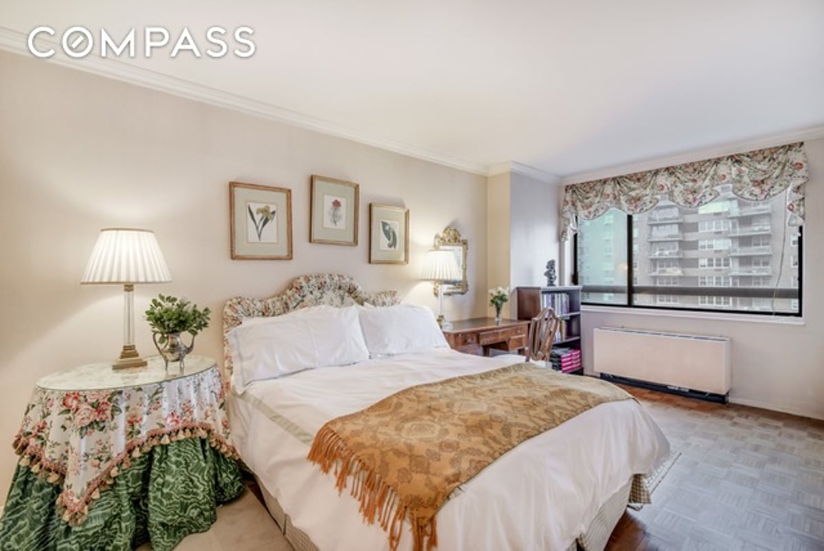 Photo for Evans Tower Condominium - 171 East 84th Street Condominium in Upper East Side, Manhattan