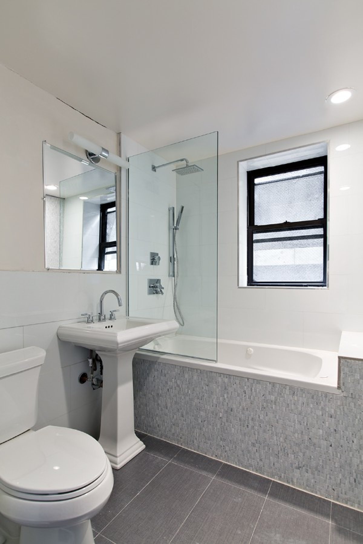Photo for Lex 54 - 135 East 54th Street Condominium in Midtown East, Manhattan