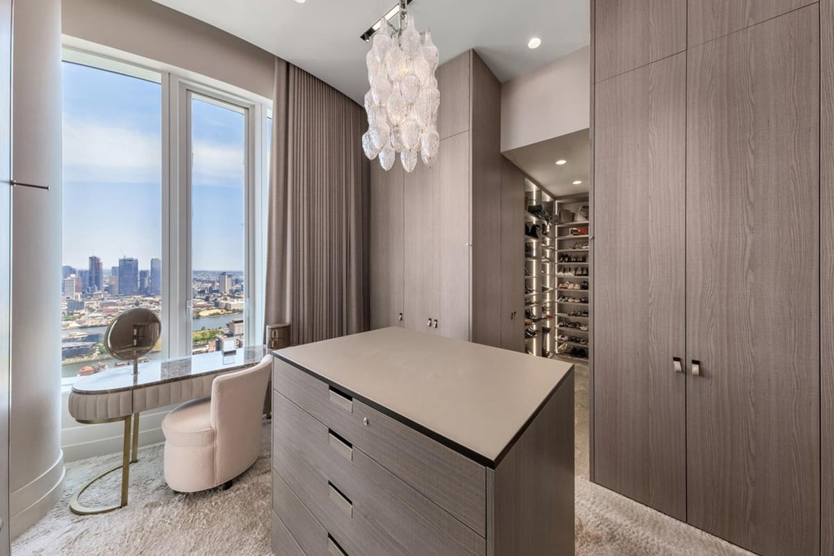 Photo for 252 East 57th Street - 252 East 57th Street Condominium in Midtown East, Manhattan