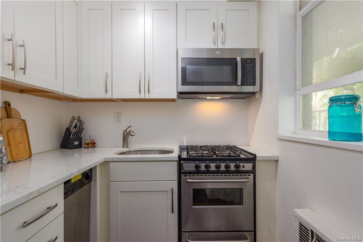 Photo for 2575 Palisade Avenue - 2575 Palisade Avenue Cooperative in West Bronx, Bronx