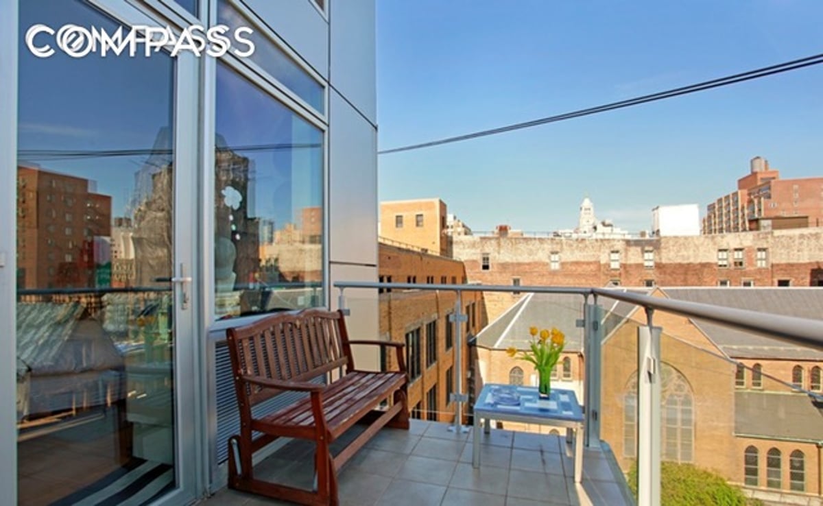 Photo for The A Building - 425 East 13th Street Condominium in East Village, Manhattan