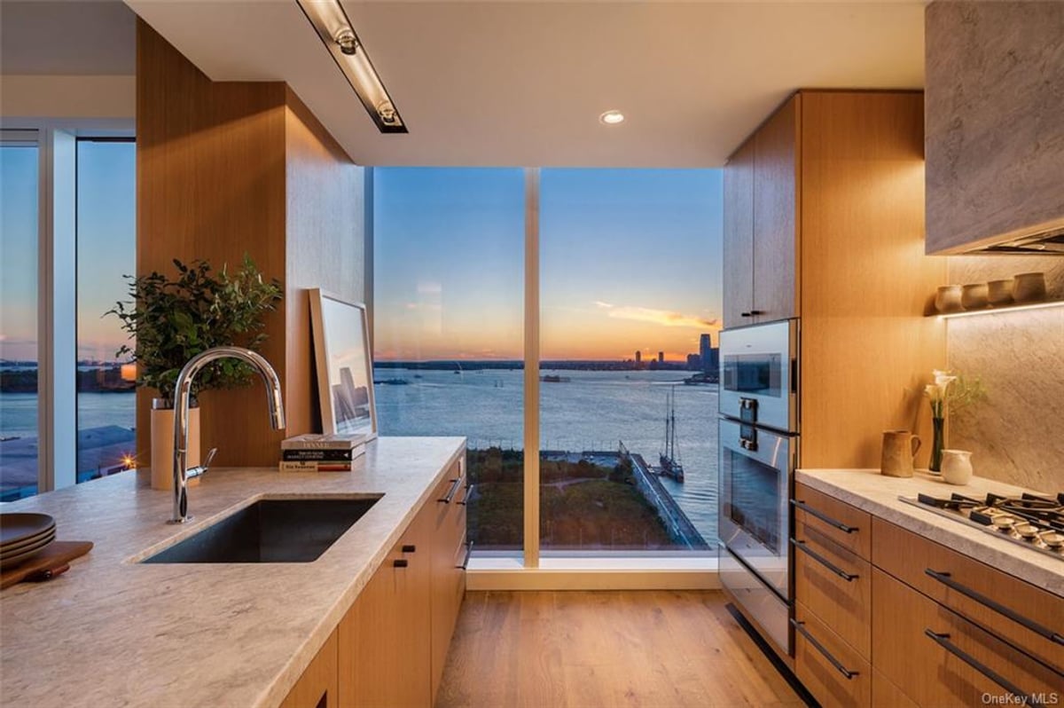 Photo for Quay Tower - 50 Bridge Park Drive Condominium in Brooklyn Heights, Brooklyn