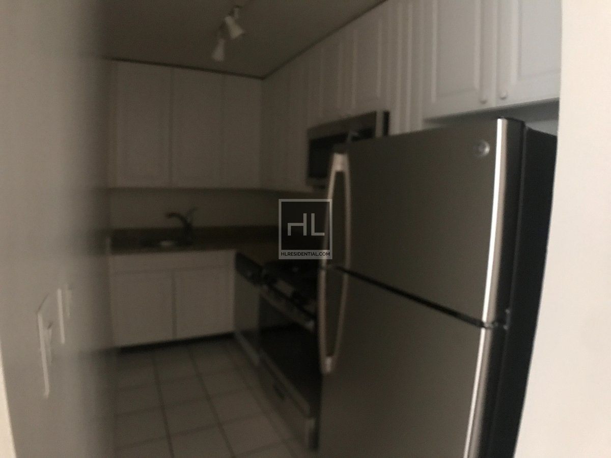Photo for 911 8th Avenue - 911 8th Avenue Rental Building in Hell's Kitchen, Manhattan